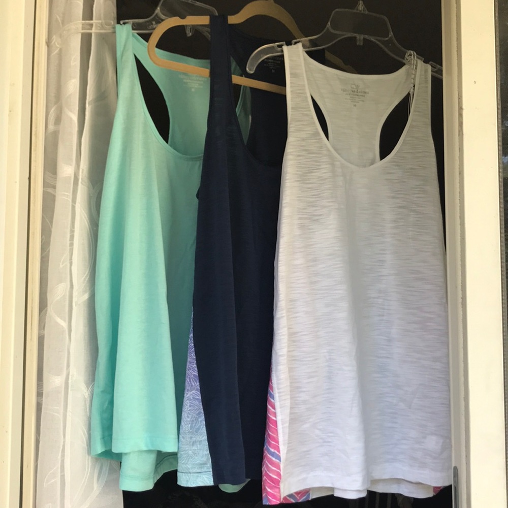 3 FOR 1 vineyard vines performance sway tanks